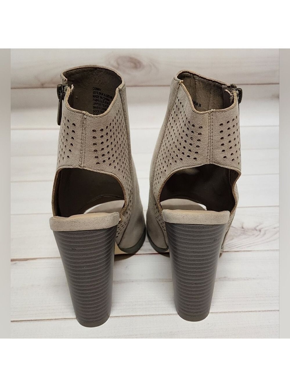 Shoedazzle Women's Conny Open Toe Bootie Size 8.5 - New In Box - Picture 4 of 7